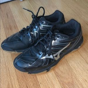 Mizuno Volleyball Shoes Women’s size 8
